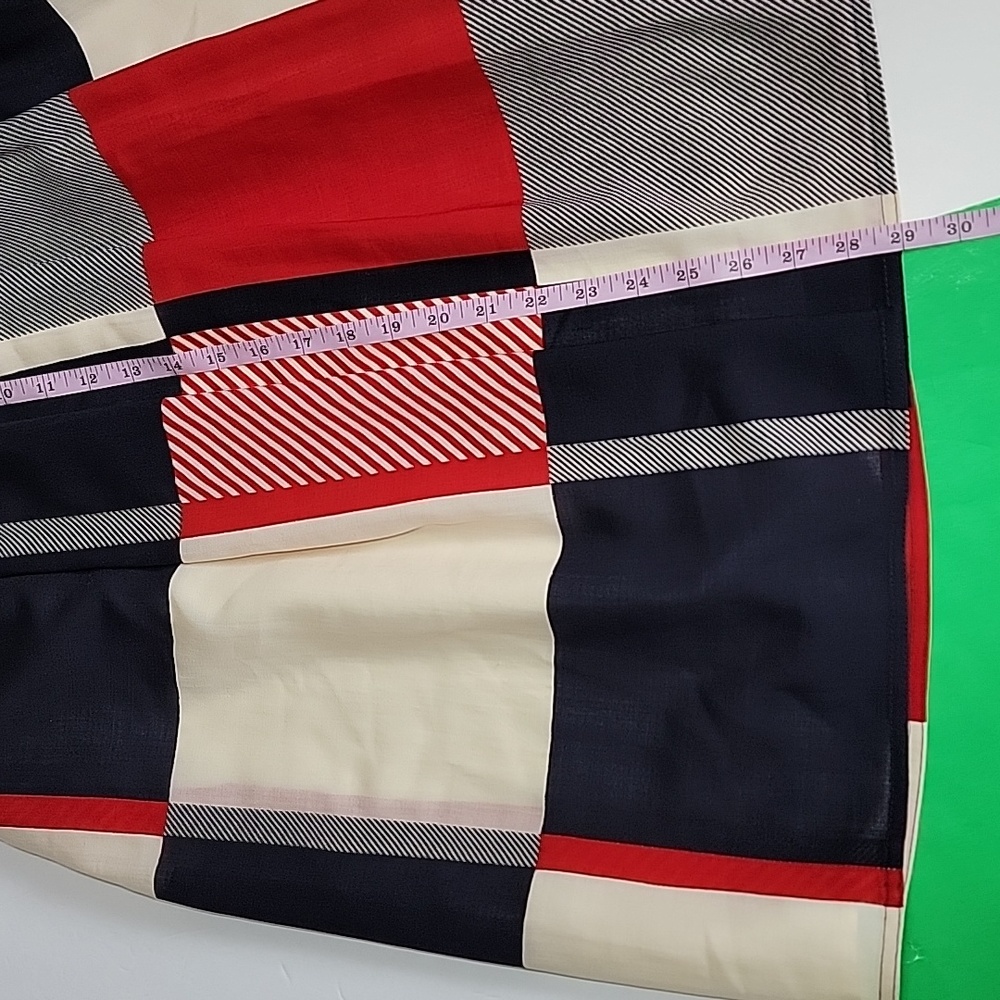 Jaeger Color Block Wool Skirts/ Size 6. - Picture 6 of 10